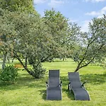 Huus An`t Diek, Luxus In Deichnähe, Erdgeschosswohnung Mit Pool, Nähe Norddeich Ferienhaus *