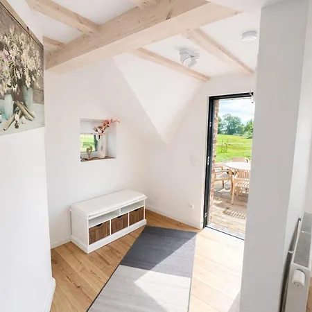 Huus An't Diek, Luxus In Deichnaehe, Erdgeschosswohnung Mit Pool, Naehe Norddeich * Norden